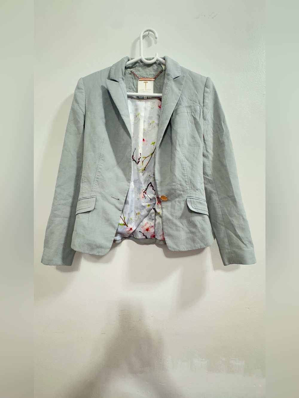 Ted Baker Pale Gray Women's Single-Button Blazer with Floral Lining